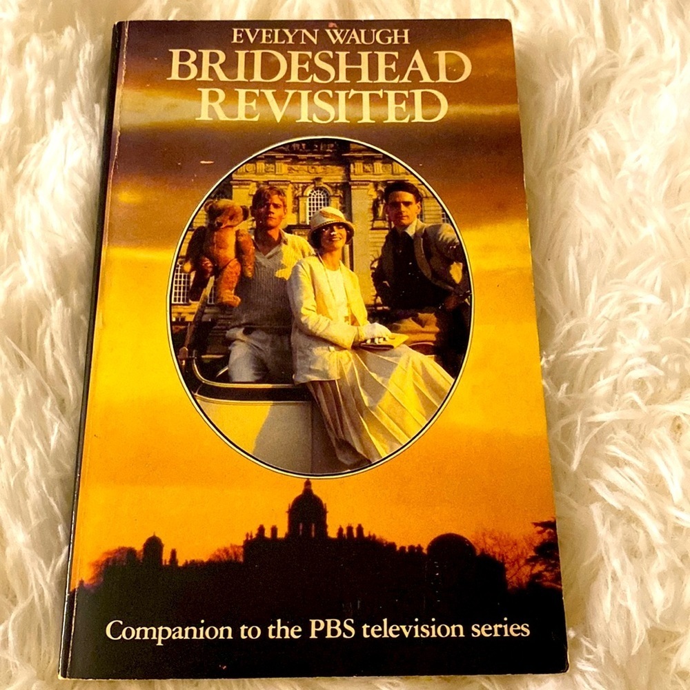 BRIDESHEAD REVISITED  by EVELYN WAUGH